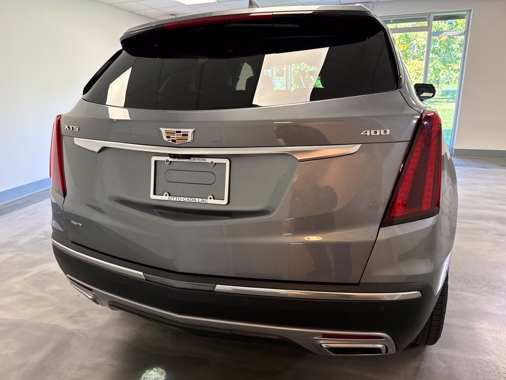 Used 2022 Cadillac XT5 Premium Luxury w/ Platinum Package AWD/4WD image 11