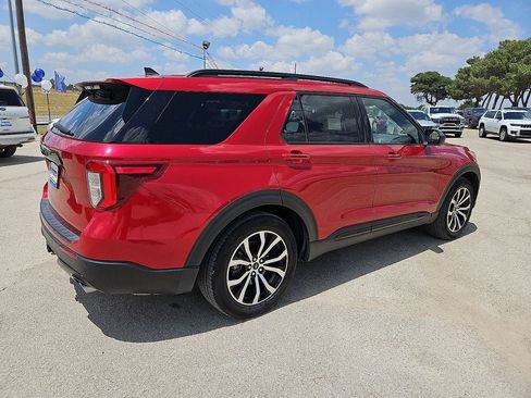 Used 2022 Ford Explorer ST-Line w/ Class IV Trailer Tow Package RWD image 8