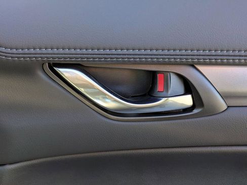 New 2025 MAZDA CX-5 AWD 2.5 S w/ Preferred Package image 32