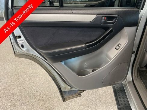 Used 2004 Toyota 4Runner Limited image 24
