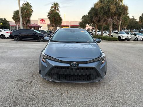 Used 2022 Toyota Corolla LE FWD image 5
