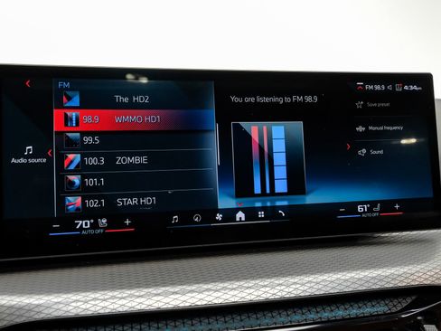 Used 2025 BMW M440i image 32