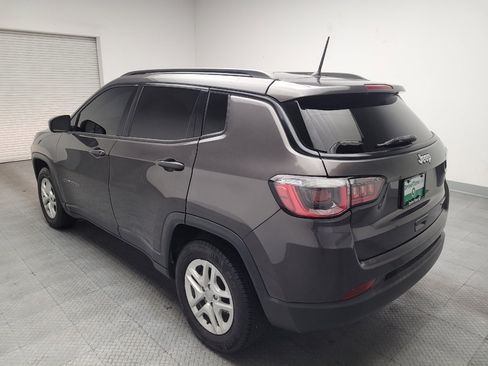 Used 2018 Jeep Compass Sport image 5