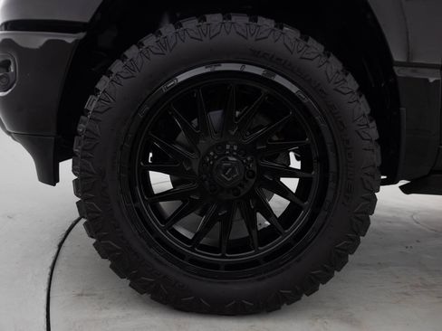 Used 2023 RAM 1500 Laramie AWD/4WD image 17