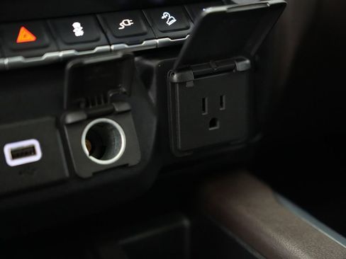 Used 2019 GMC Sierra 1500 Denali w/ Denali Ultimate Package image 28