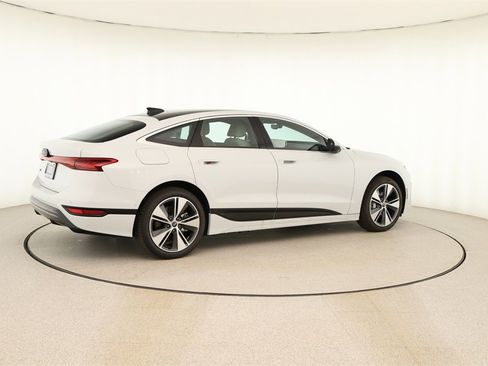 New 2025 Audi A6 e-tron Premium image 7