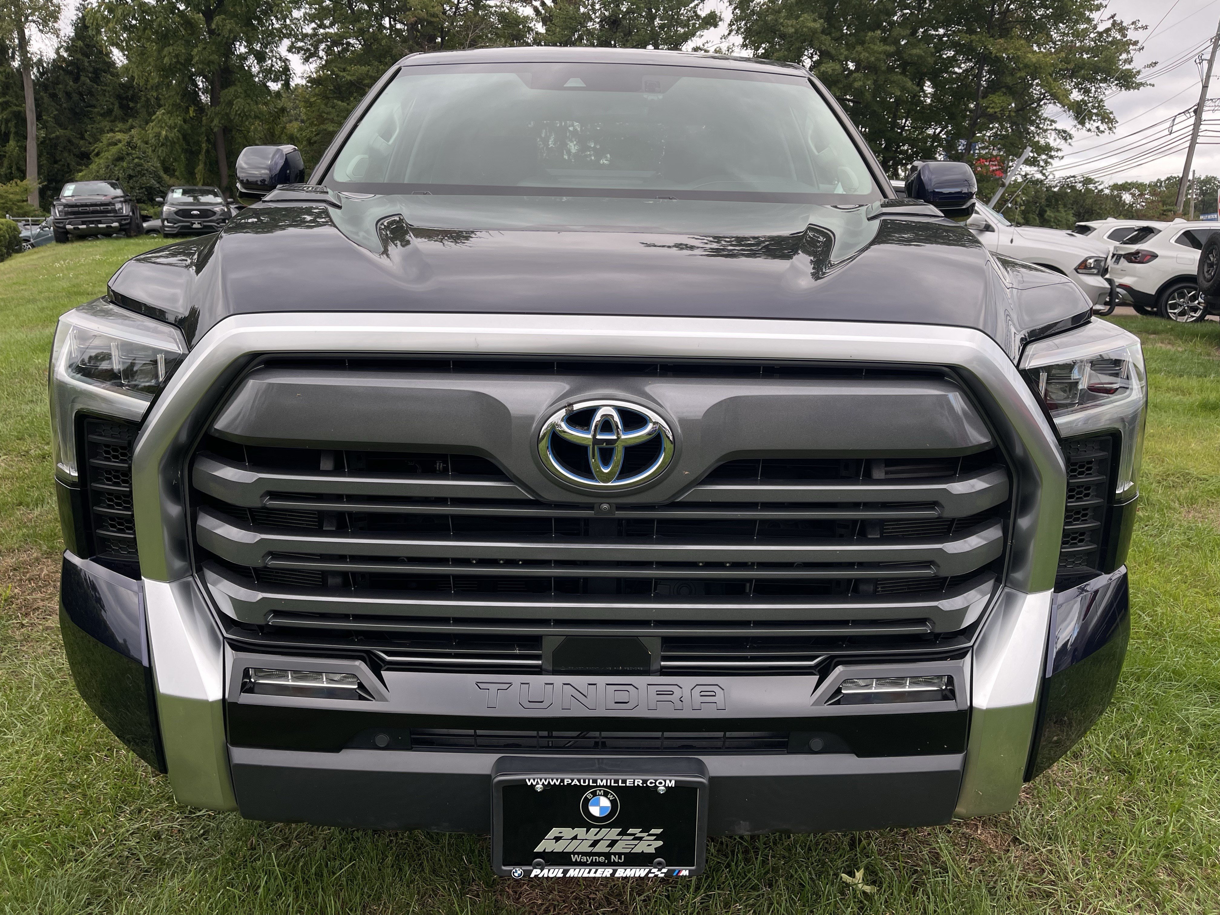 Used 2023 Toyota Tundra Limited AWD/4WD image 2