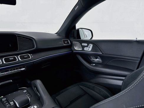 Certified 2025 Mercedes-Benz GLE 53 AMG 4MATIC Coupe image 26