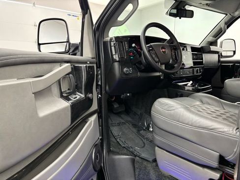 Used 2025 GMC Savana 2500 w/ Driver Convenience Package RWD image 17