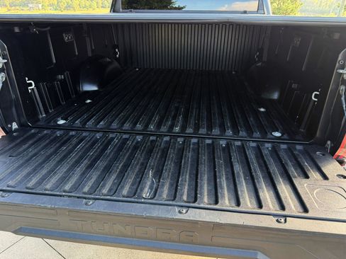 Used 2024 Toyota Tundra Limited AWD/4WD image 11