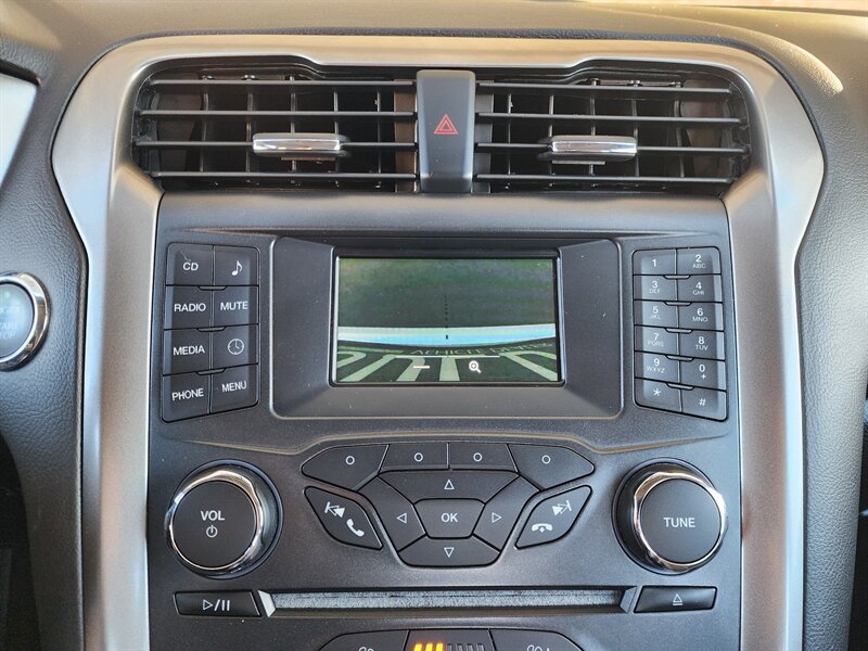 Used 2018 Ford Fusion S FWD image 38