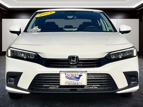 Used 2024 Honda Civic EX image 3