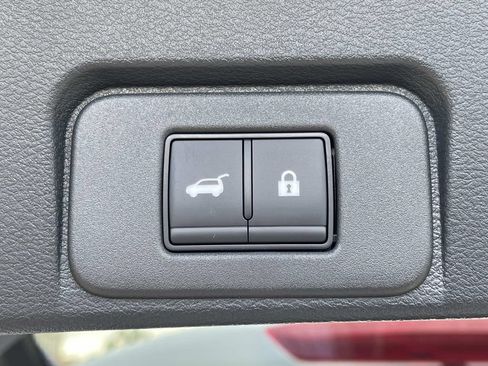 New 2026 Nissan Rogue Platinum AWD/4WD image 13