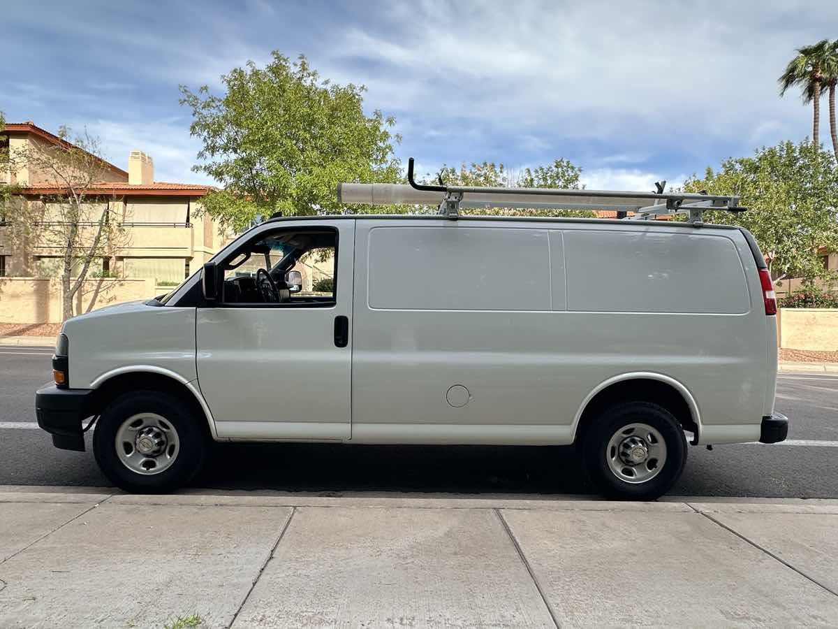 Used 2021 Chevrolet Express 2500 w/ Driver Convenience Package RWD image 5