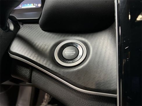 Used 2023 Jeep Grand Cherokee Laredo image 50