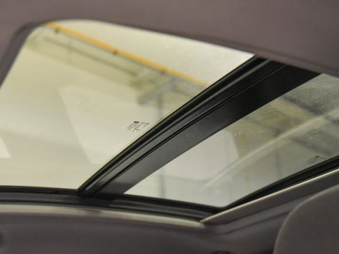 Used 2024 Chevrolet Malibu LT image 31