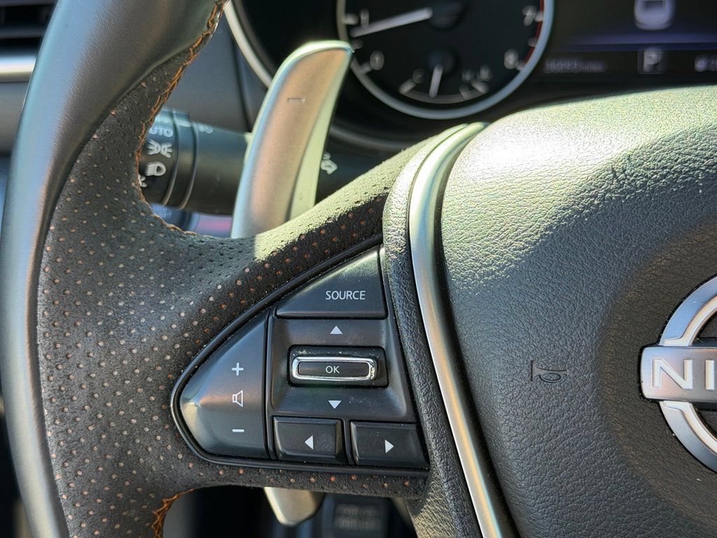 Used 2023 Nissan Maxima SR w/ Sport Mat Group FWD image 23