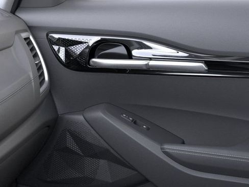 New 2026 Kia Seltos EX FWD image 25