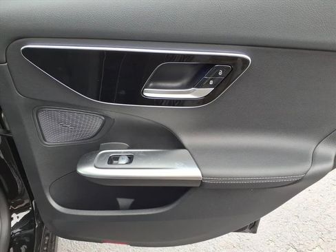Used 2024 Mercedes-Benz C 300 Sedan image 14