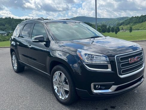 Used 2017 GMC Acadia Limited SLT AWD/4WD image 3