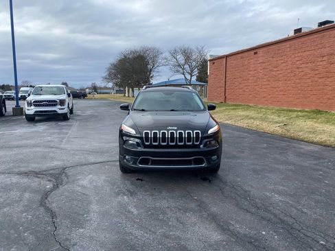 Used 2015 Jeep Cherokee Limited w/ Luxury Group image 2