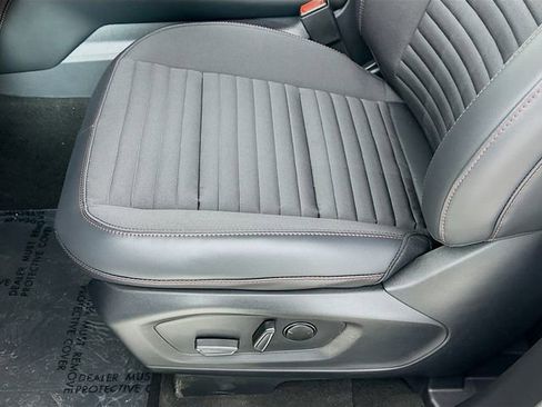 New 2026 Ford Explorer ST-Line w/ ST-Line Street Pack image 20