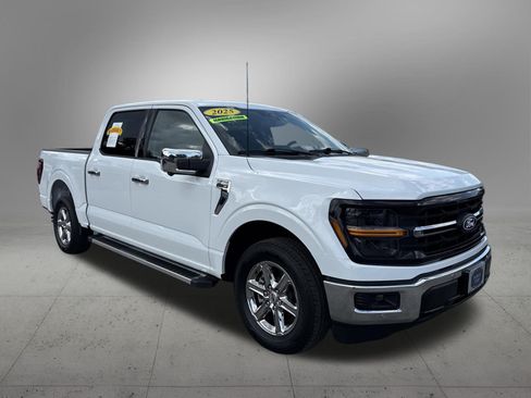 Used 2025 Ford F150 XLT w/ Equipment Group 302A MID RWD image 6