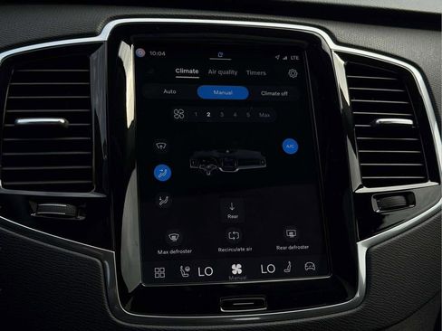 Used 2023 Volvo XC90 B5 Plus AWD/4WD image 5