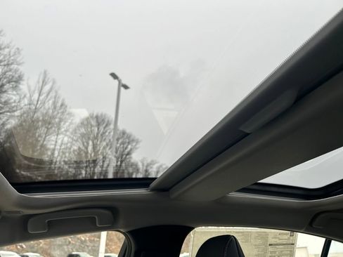 New 2026 Toyota Prius AWD image 15