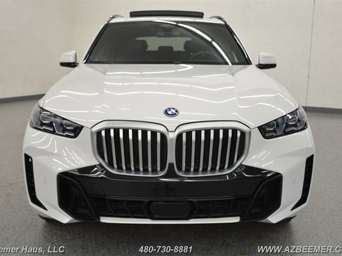 Used 2024 BMW X5 xDrive50e w/ M Sport Package image 5