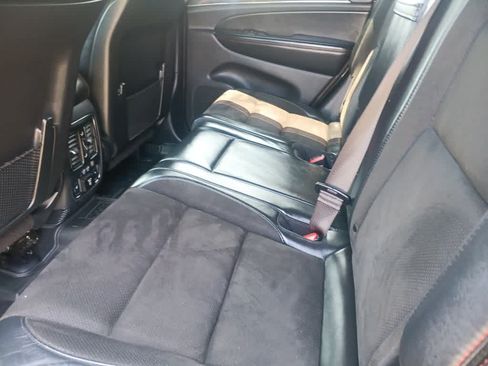 Used 2020 Jeep Grand Cherokee Trailhawk AWD/4WD image 18