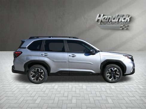 New 2026 Subaru Forester Premium AWD/4WD image 10