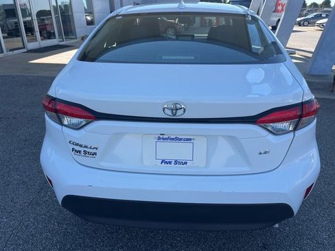 Used 2023 Toyota Corolla LE image 25