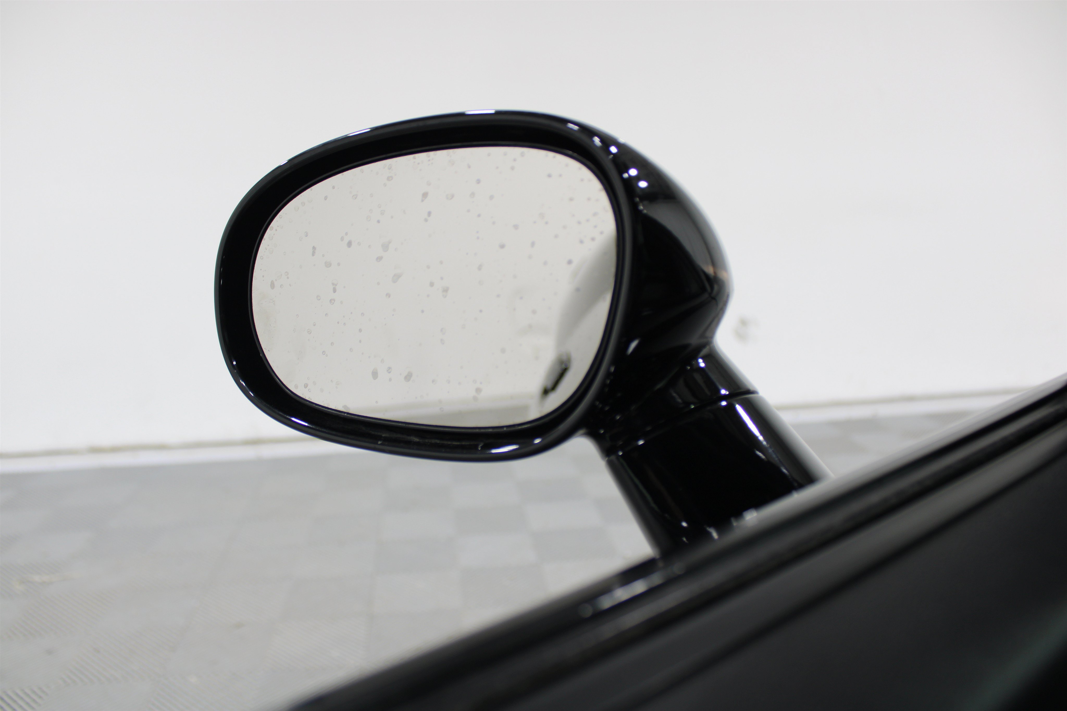 Used 2014 Dodge Challenger R/T w/ Blacktop Package RWD image 22