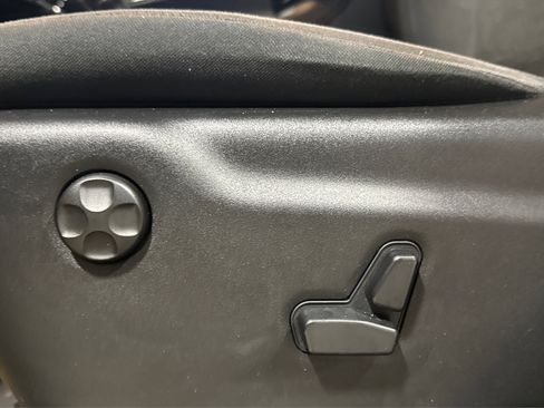 Used 2025 Dodge Durango GT image 18