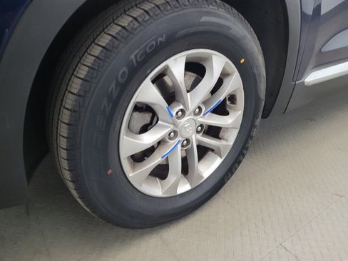Used 2019 Hyundai Santa Fe SE FWD image 31