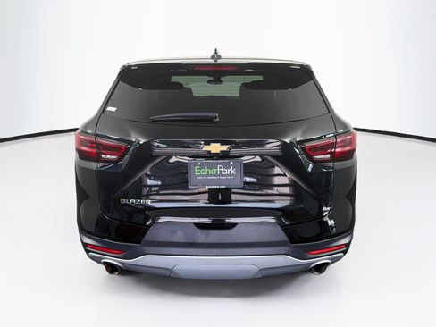 Used 2025 Chevrolet Blazer LT FWD image 7