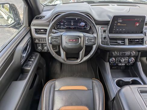 Used 2023 GMC Yukon XL AT4 w/ AT4 Premium Package image 19