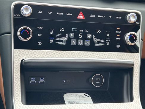 New 2026 Genesis GV80 2.5T Prestige AWD/4WD image 36