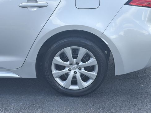 Used 2023 Toyota Corolla LE FWD image 35