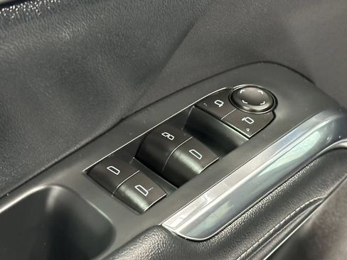 Used 2026 Chevrolet Traverse LT AWD/4WD image 13