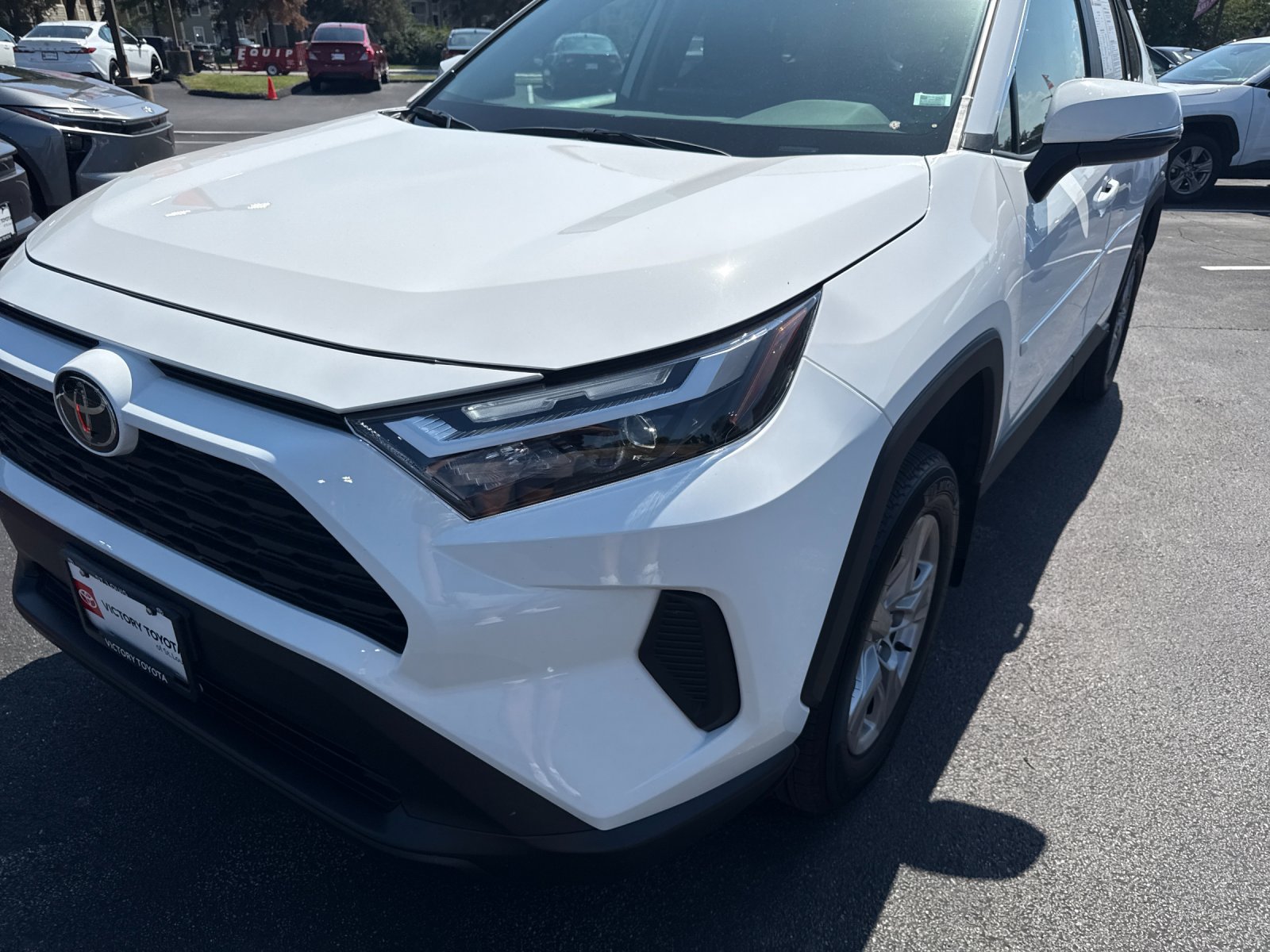 Used 2025 Toyota RAV4 XLE w/ Weather Package AWD/4WD image 29