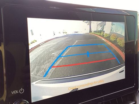 Used 2024 Toyota Corolla SE image 16