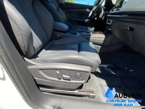 Used 2024 Audi Q5 2.0T Premium Plus AWD/4WD image 17