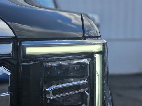 Used 2024 GMC Sierra 1500 Denali w/ Denali Reserve Package image 10