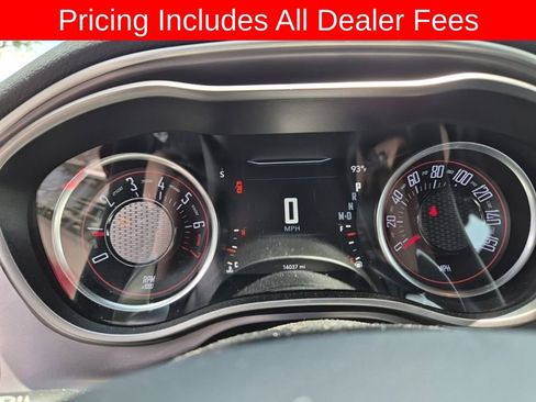 Used 2019 Dodge Challenger GT w/ Plus Package RWD image 6