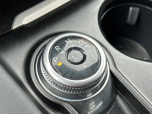 Used 2025 Ford Explorer ST-Line w/ ST-Line Street Pack image 35