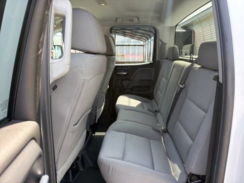 Used 2019 Chevrolet Silverado 2500 W/T AWD/4WD image 24
