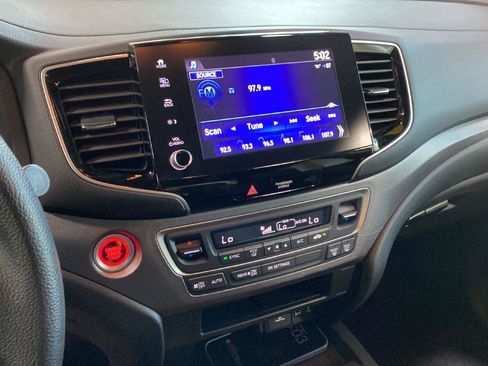 Used 2023 Honda Ridgeline Sport image 35