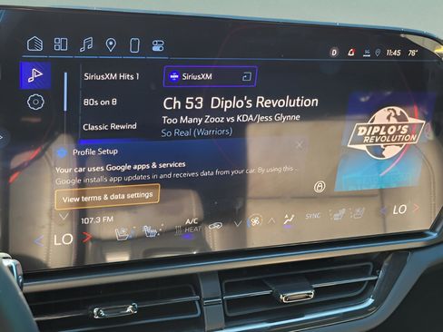 New 2025 Chevrolet Equinox EV RS image 7